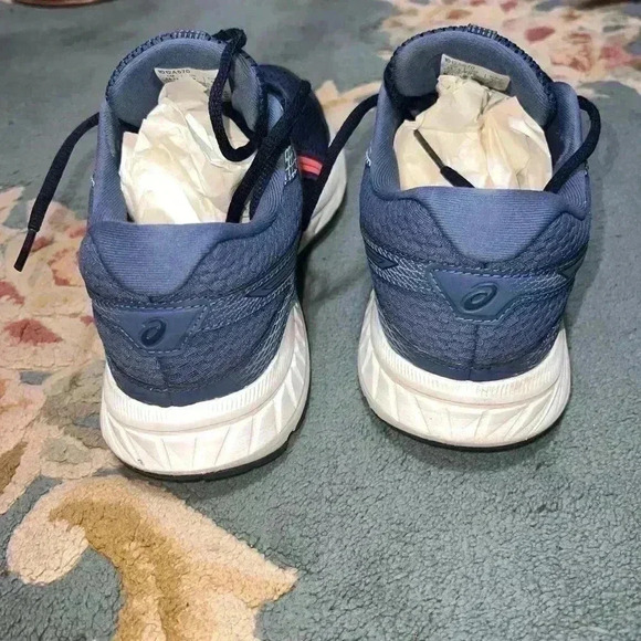 ASICS Gel Contend 6 Amplifoam shoes women’s size 9 - Picture 10 of 13